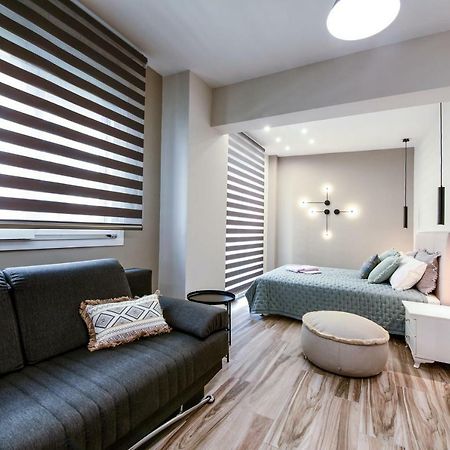 Adell Luxury Apartments Kavala Buitenkant foto
